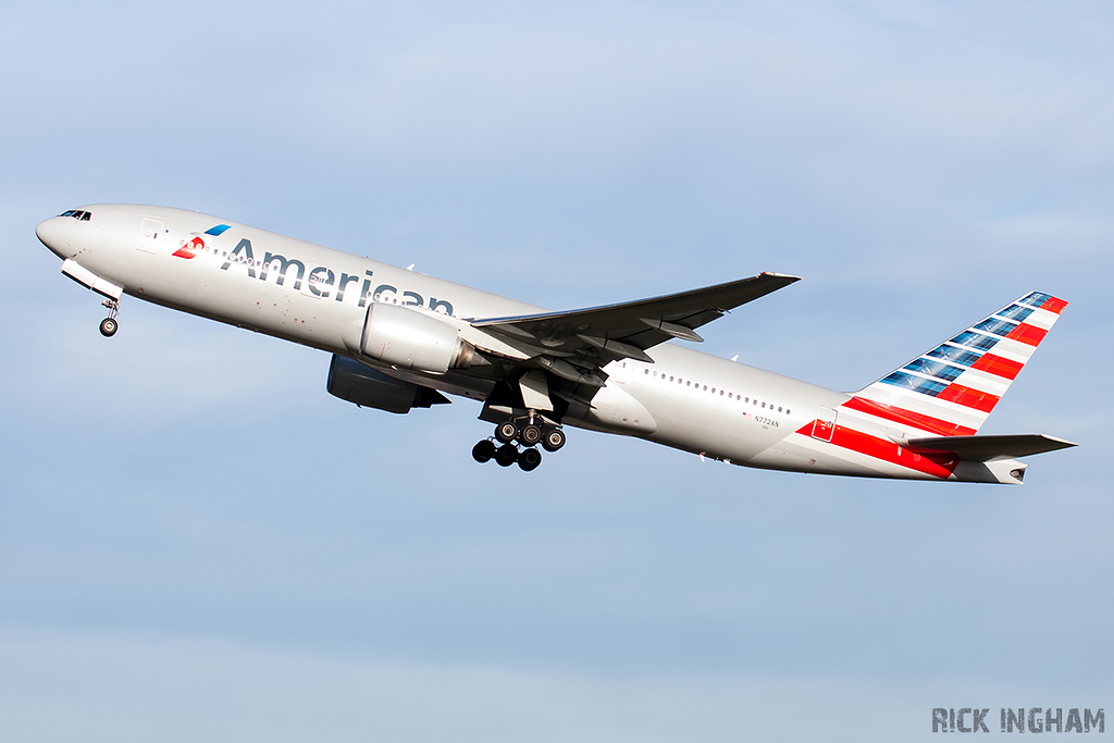 Boeing 777-223ER - N772AN - American Airlines