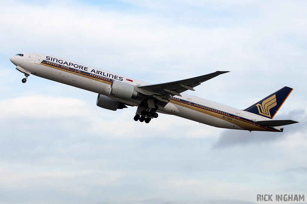 Boeing 777-312ER - 9V-SWH - Singapore Airlines