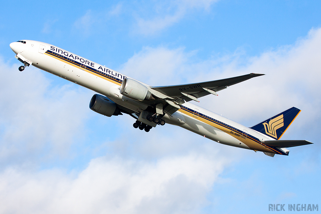 Boeing 777-312ER - 9V-SWR - Singapore Airlines