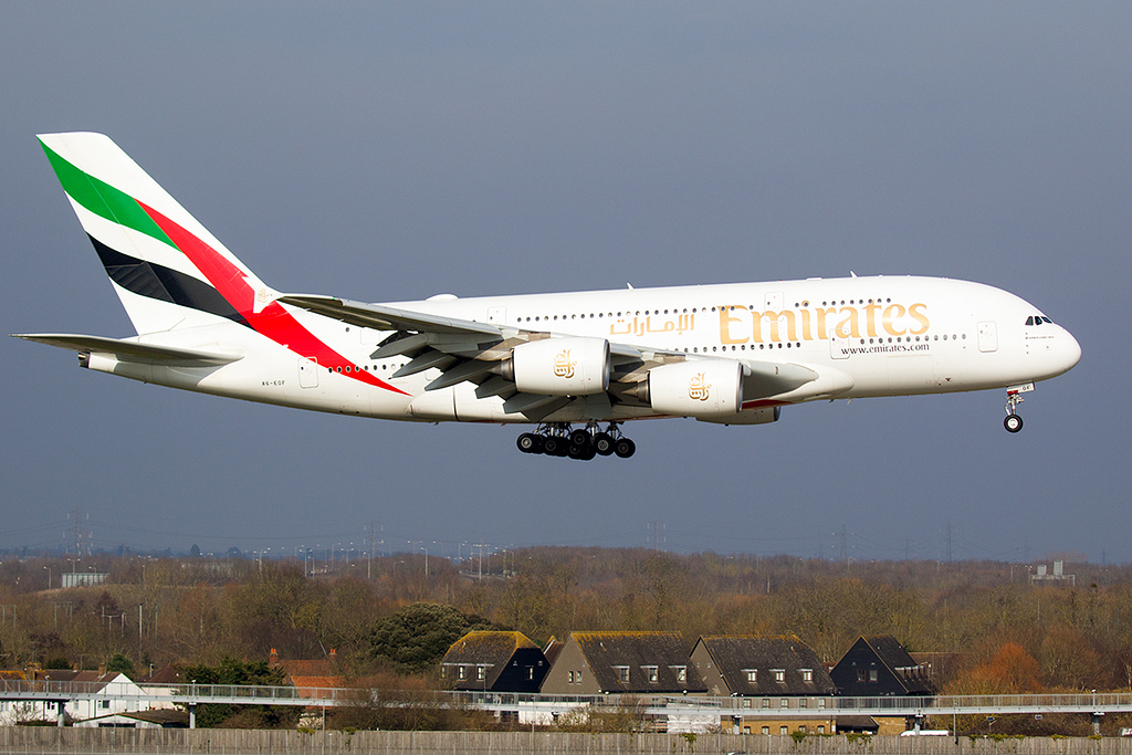 Airbus A380-861 - A6-EOF - Emirates