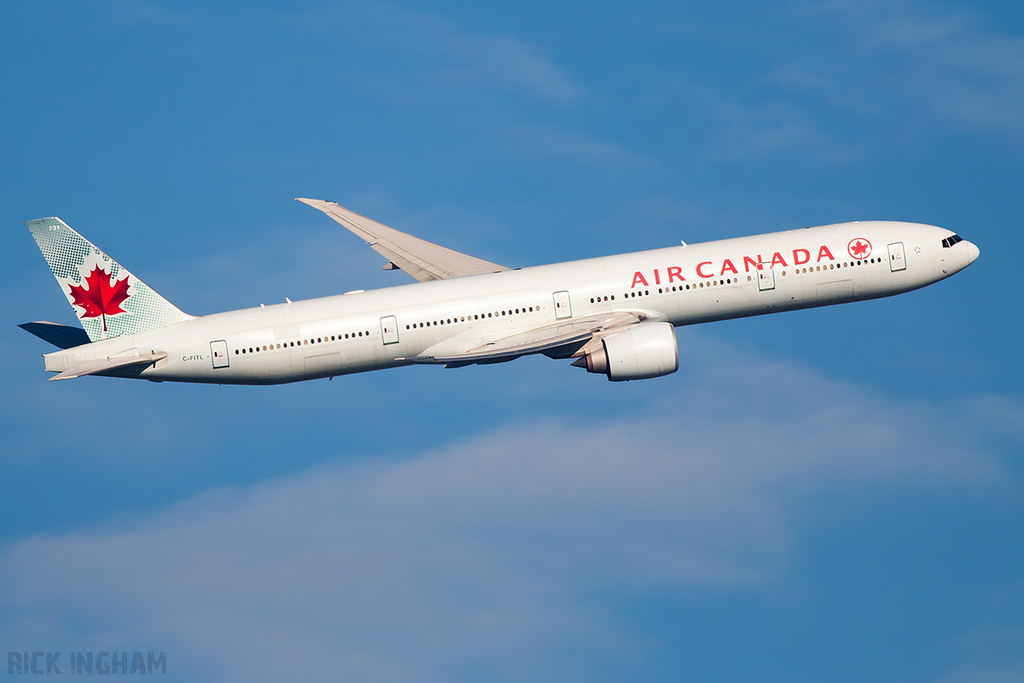 Boeing 777-333ER - C-FITL - Air Canada