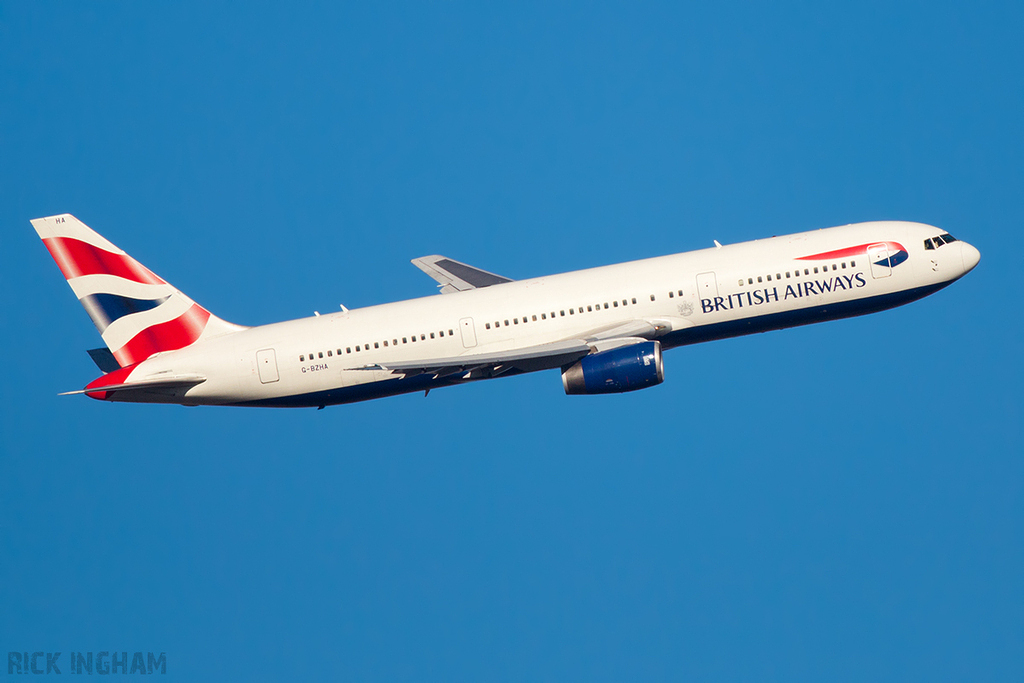 Boeing 767-336ER - G-BZHA - British Airways