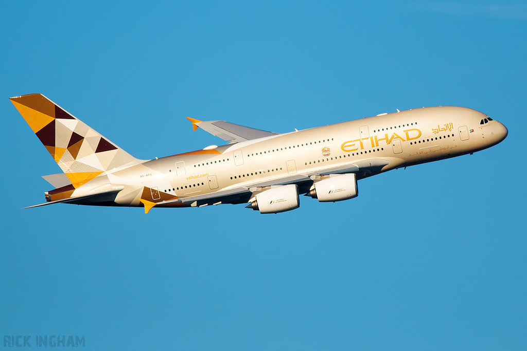 Airbus A380-861 - A6-APD - Etihad