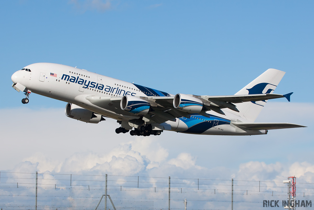 Airbus A380-841 - 9M-MNE - Malaysia Airlines