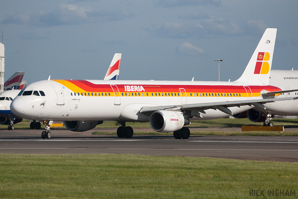 Airbus A321-211 - EC-JZW - Iberia