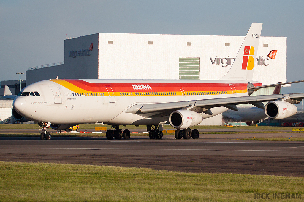 Airbus A340-313 - EC-GLE - Iberia