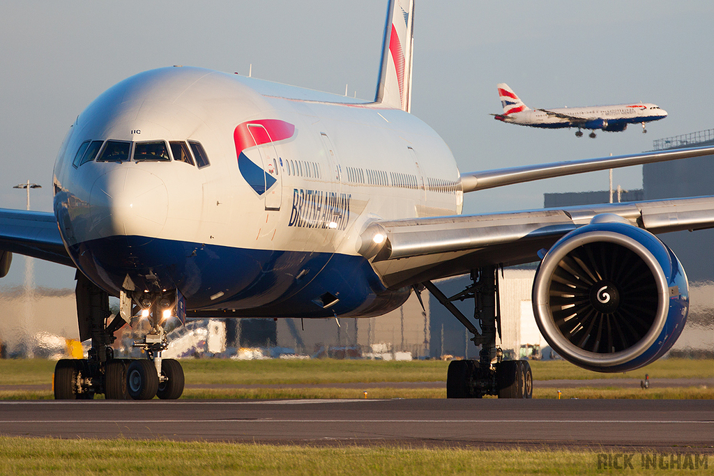 Boeing 777-236ER - G-VIIC - British Airways