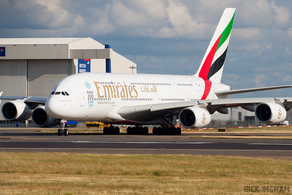 Airbus A380-861 - A6-EES - Emirates