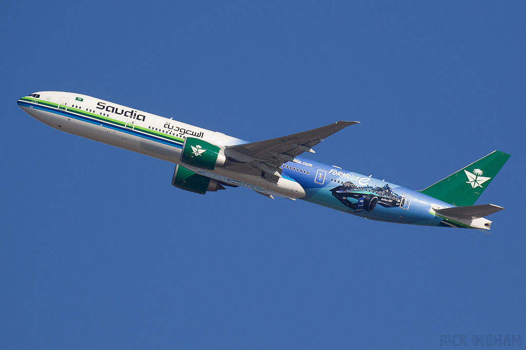 Boeing 777-368ER - HZ-AK43 - Saudia