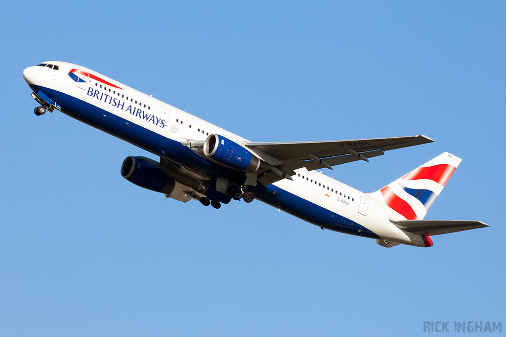 Boeing 767-336ER - G-BZHA - British Airways