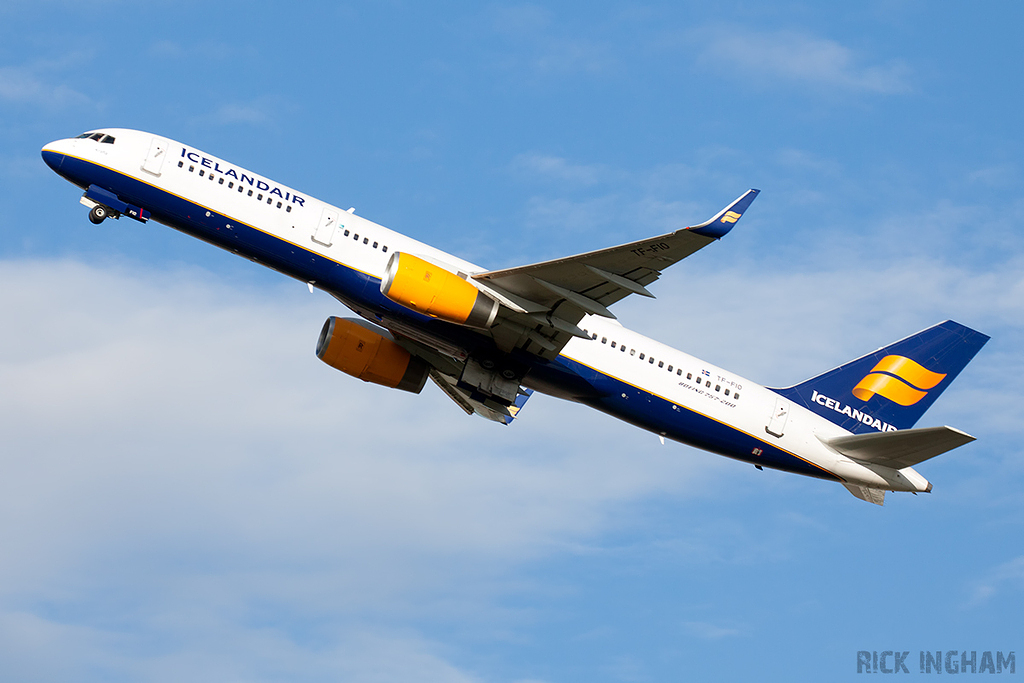 Boeing 757-208 - TF-FIO - Icelandair