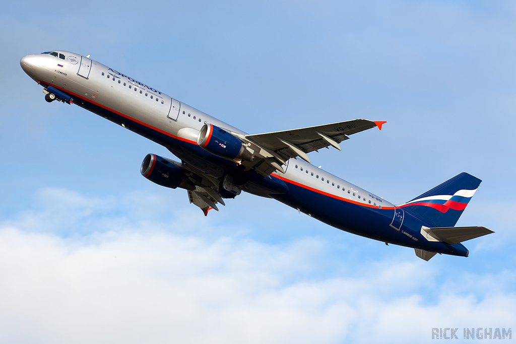 Airbus A321-211 - VQ-BOI - Aeroflot