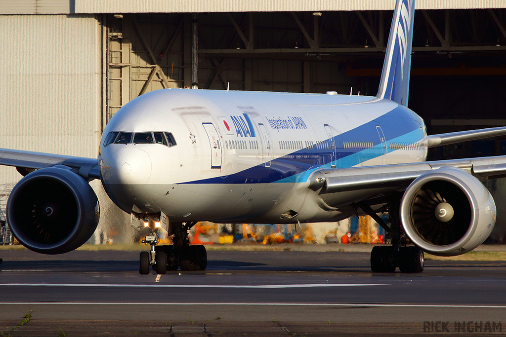 Boeing 777-300 - JA785A - All Nippon Airways