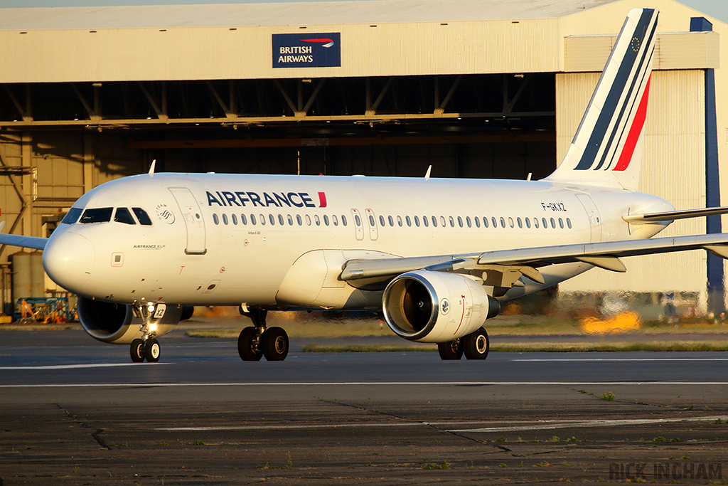 Airbus A320-214 - F-GKXZ - Air France