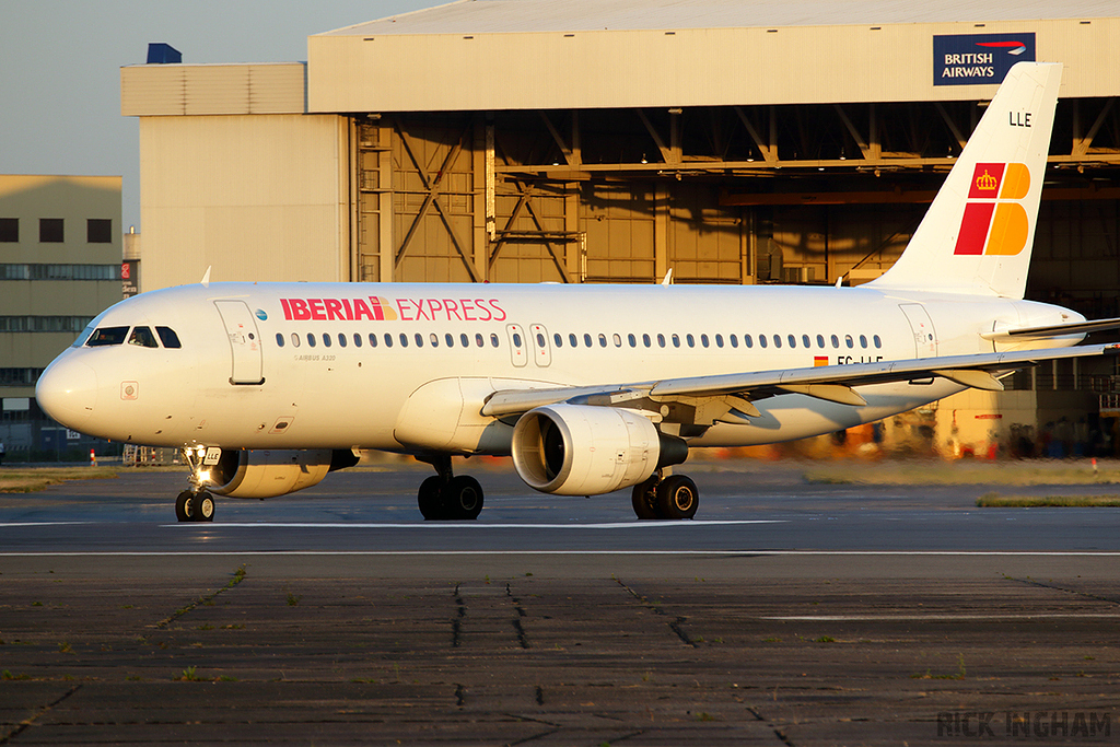 Airbus A320-214 - EC-LLE - Iberia Express