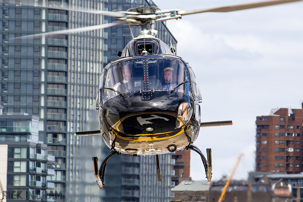 Eurocopter AS355 Squirrel - G-OAHL