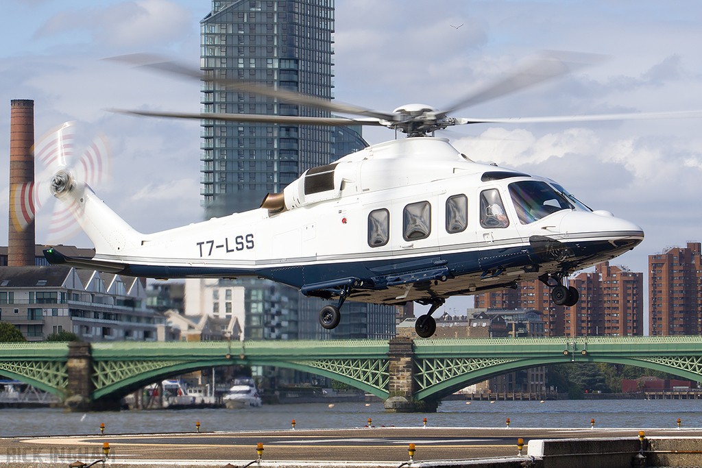 AgustaWestland AW139 - T7-LSS