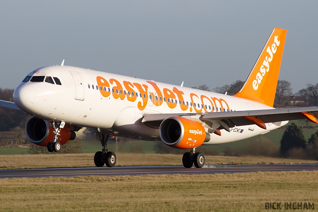 Airbus A320-214 - G-EZWD - EasyJet