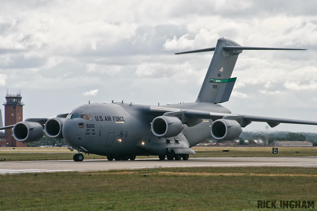 Boeing C-17A Globemaster III - 09-9210 - USAF