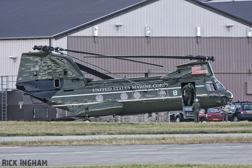 Boeing Vertol CH-46E Sea Knight - 153362/22 - US Marines