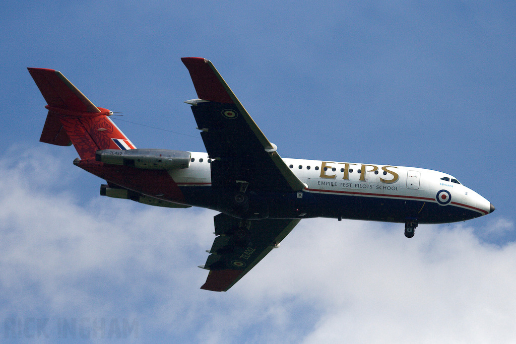 British Aerospace BAC 1-11-479FU - ZE432 - QinetiQ