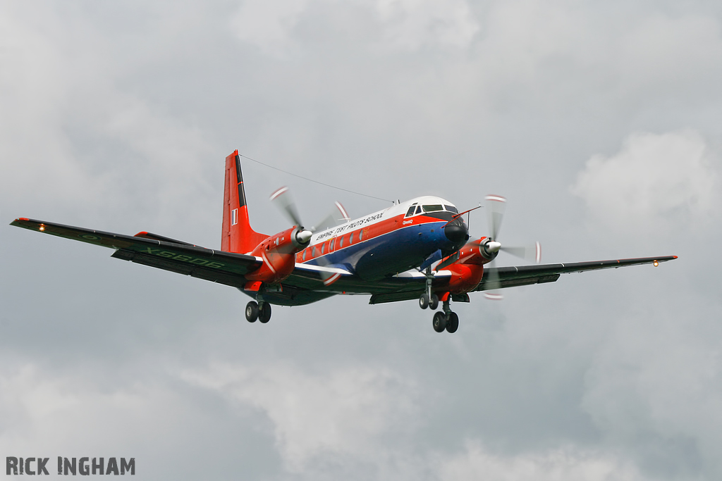 Hawker Siddeley HS780 Andover C1 - XS606 - QinetiQ