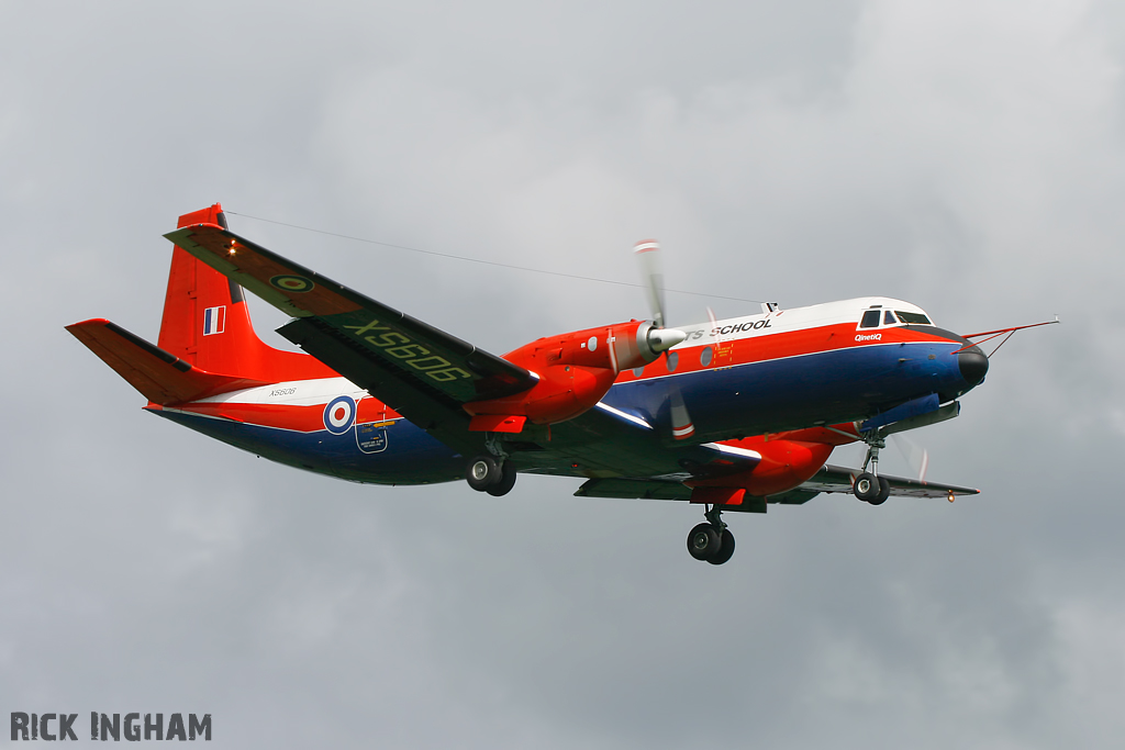 Hawker Siddeley HS780 Andover C1 - XS606 - QinetiQ