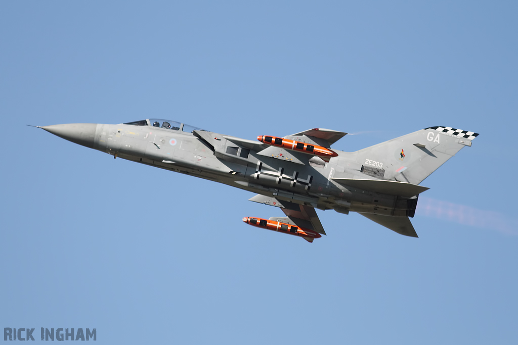 Panavia Tornado F3 - ZE203 - QinetiQ