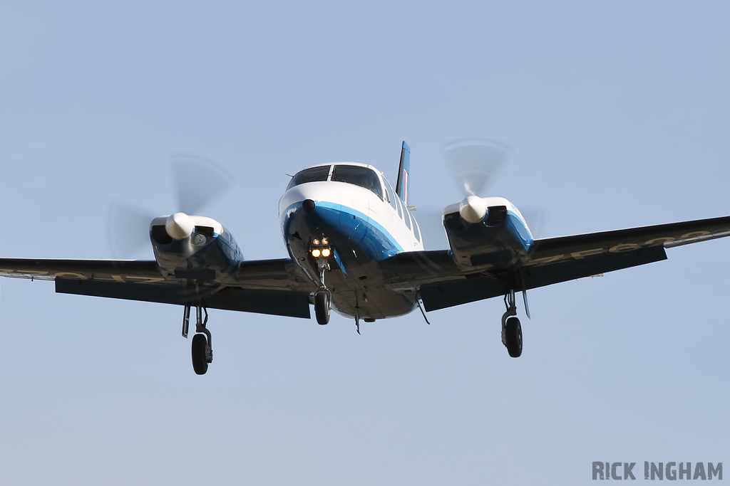 Piper PA-31-350 Chieftain - ZF622 - QinetiQ