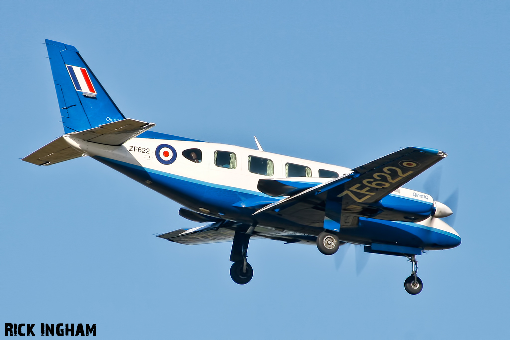 Piper PA-31-350 Chieftain - ZF622 - QinetiQ