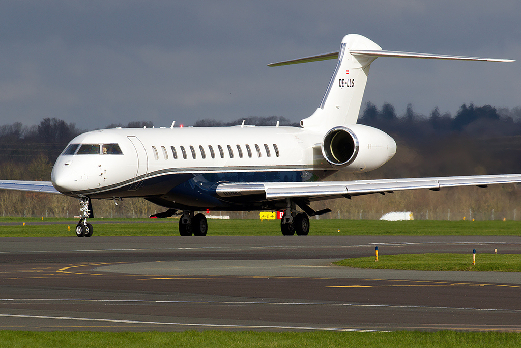 Bombardier BD-700-2A12 Global 7500 - OE-LLS