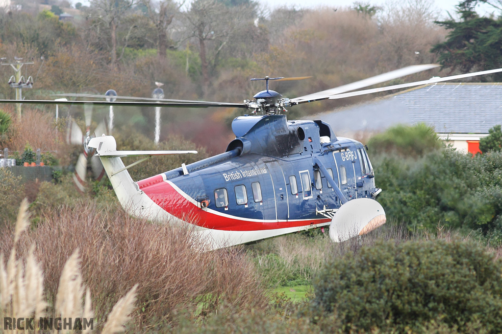 Sikorsky S-61N MkII - G-BFFJ - British International