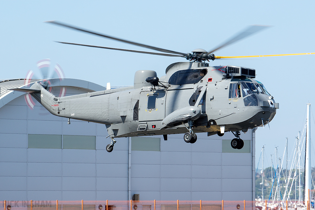 Westland Sea King HU5 - ZA137 - HeliOperations