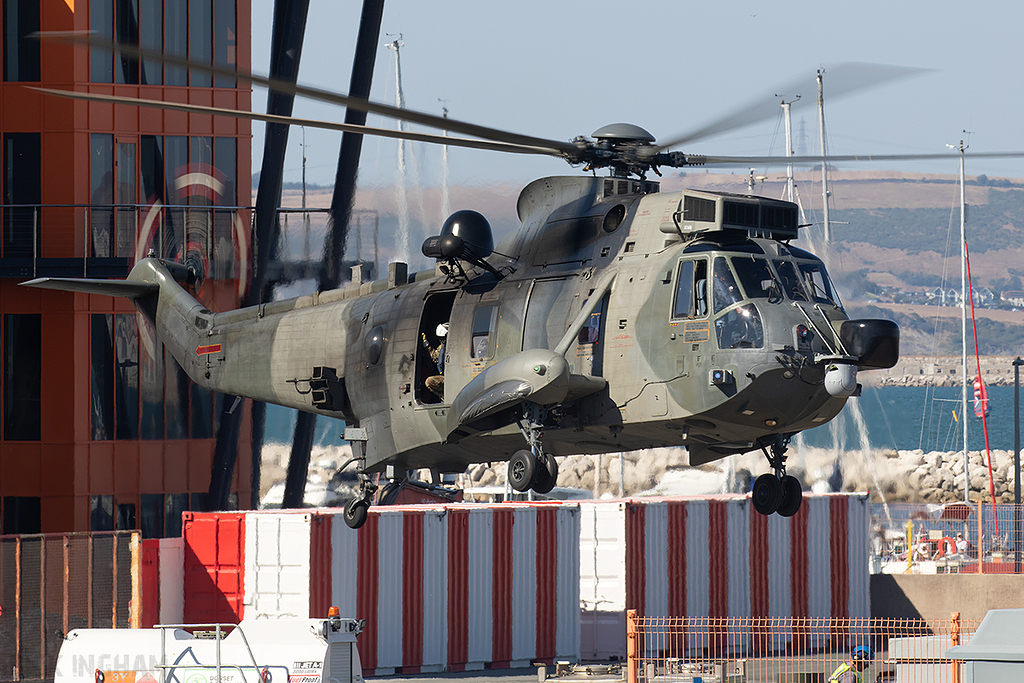 Westland Sea King Mk.41 - 89+64 - HeliOperations