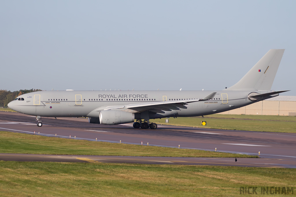 Airbus A330-243MRTT Voyager - ZZ330 - RAF