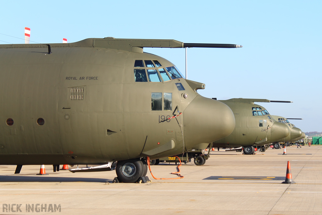 Lockheed C-130K Hercules C1P - XV196 - RAF