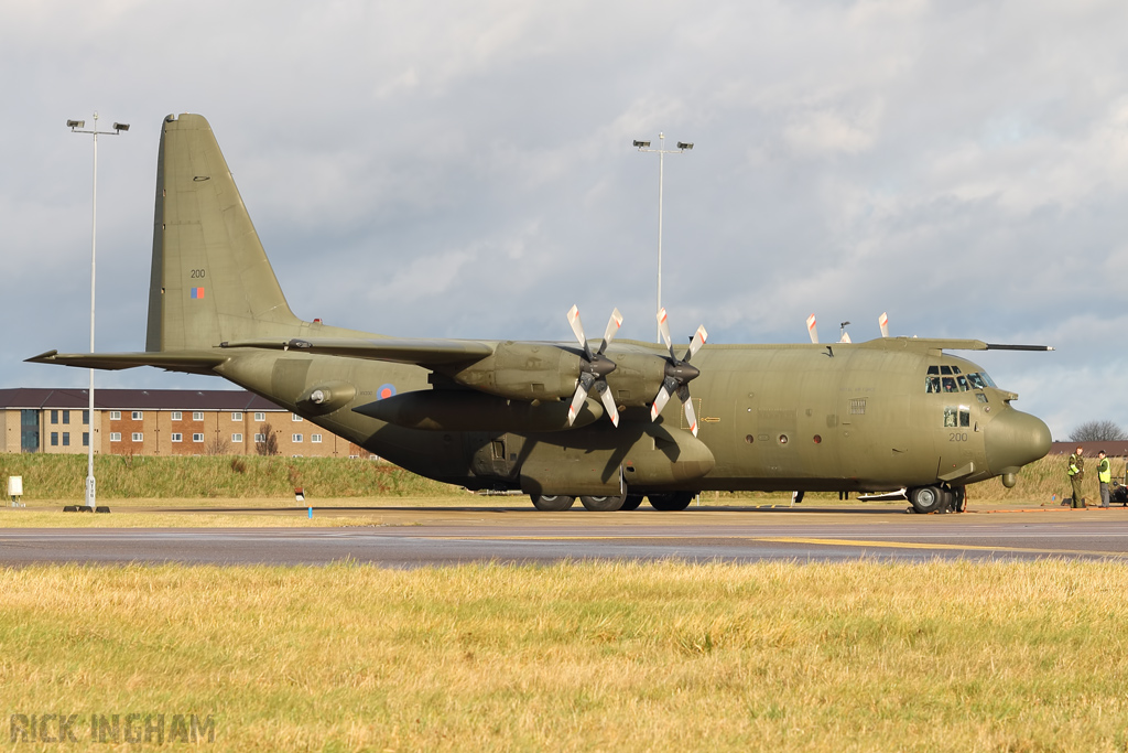 Lockheed C-130K Hercules C1P - XV200 - RAF