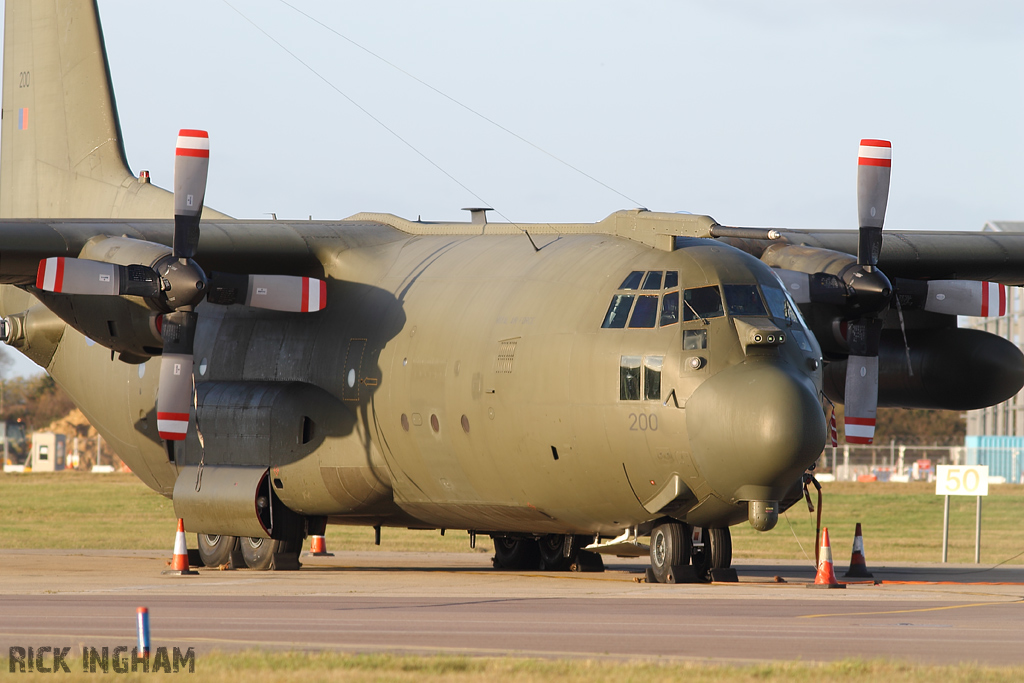 Lockheed C-130K Hercules C1P - XV200 - RAF