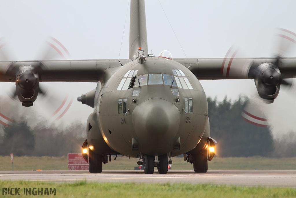 Lockheed C-130K Hercules C3 - XV214 - RAF