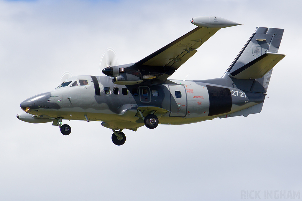 Let L-410 Turbolet - 2721 - Slovakian Air Force