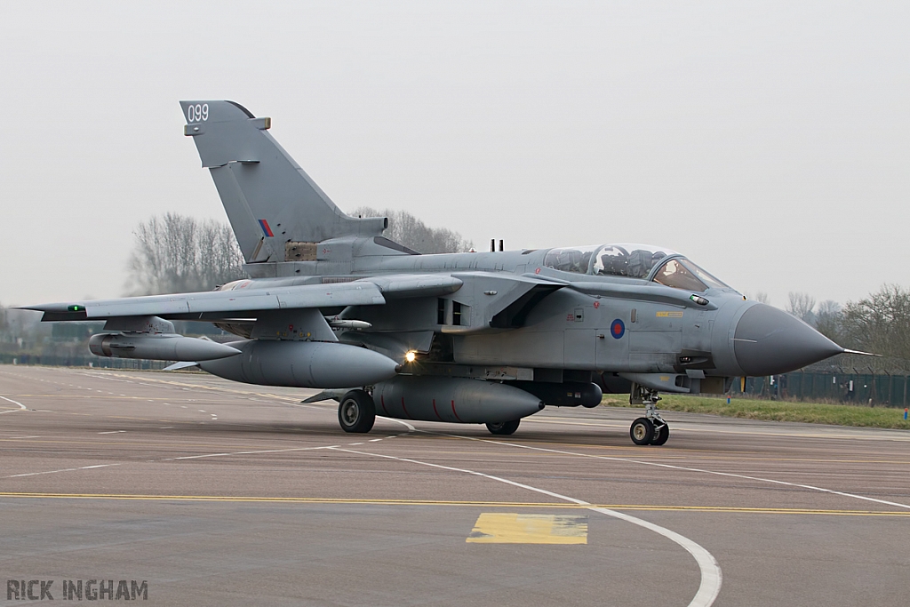 Panavia Tornado GR4 - ZD790/099 - RAF