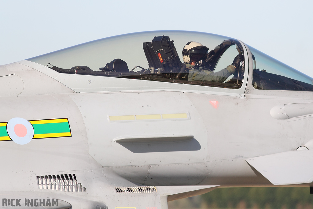 Eurofighter Typhoon F2 - ZJ934/QO-T - RAF