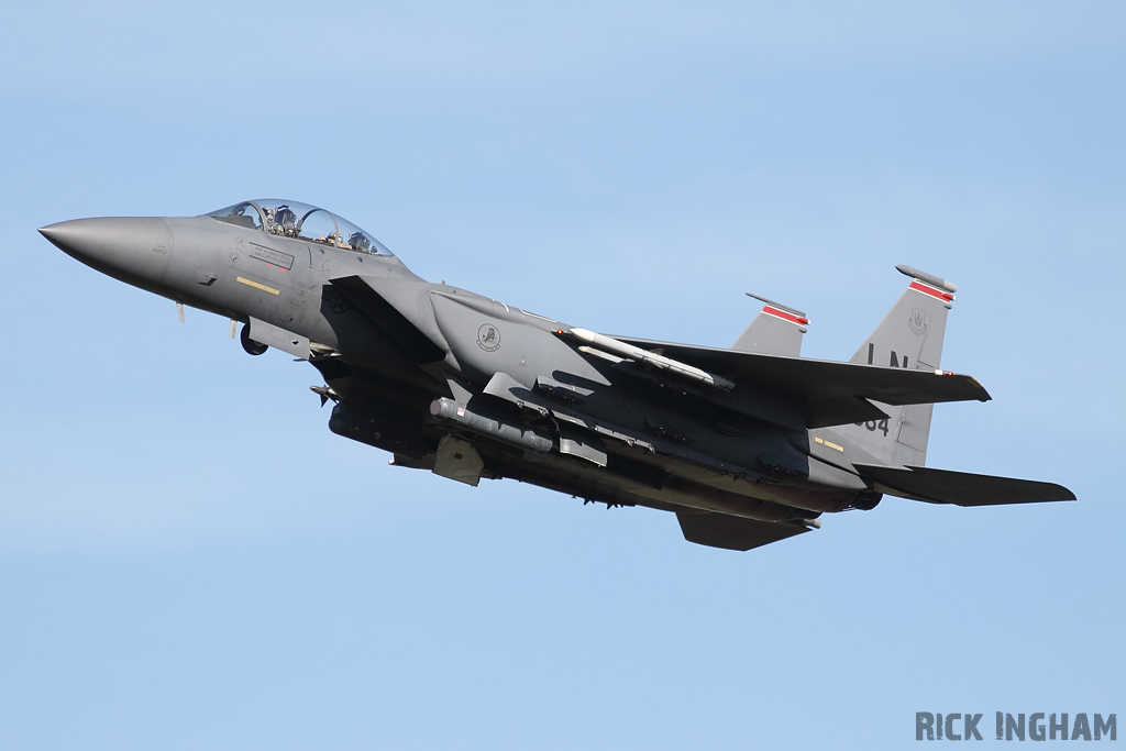 McDonnell Douglas F-15E Strike Eagle - 92-0364 - USAF