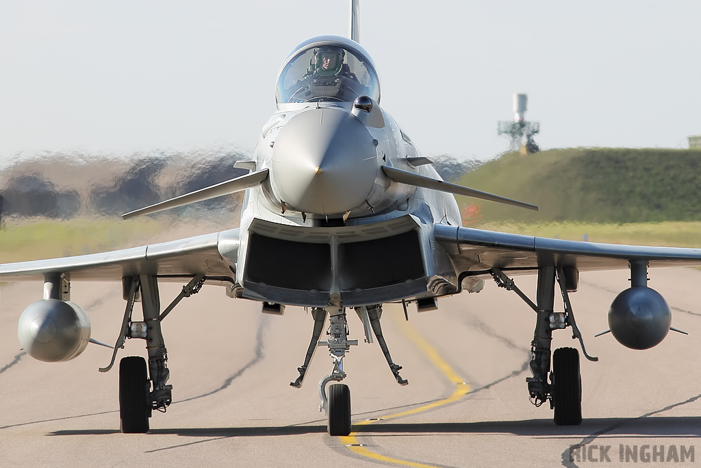 Eurofighter Typhoon FGR4 - ZJ935/DJ - RAF