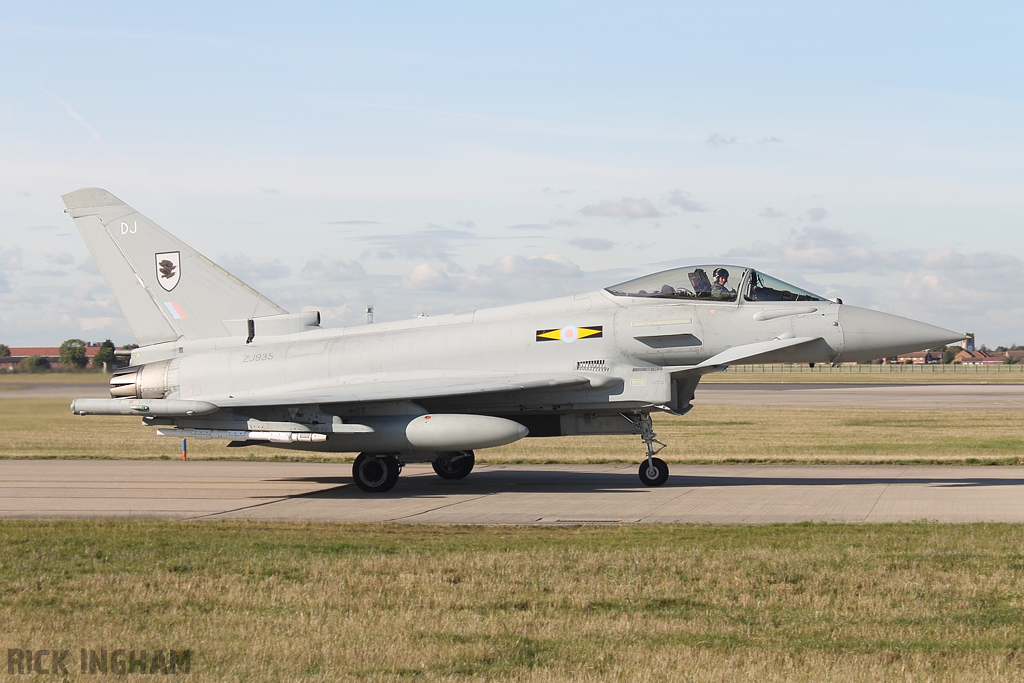 Eurofighter Typhoon FGR4 - ZJ935/DJ - RAF