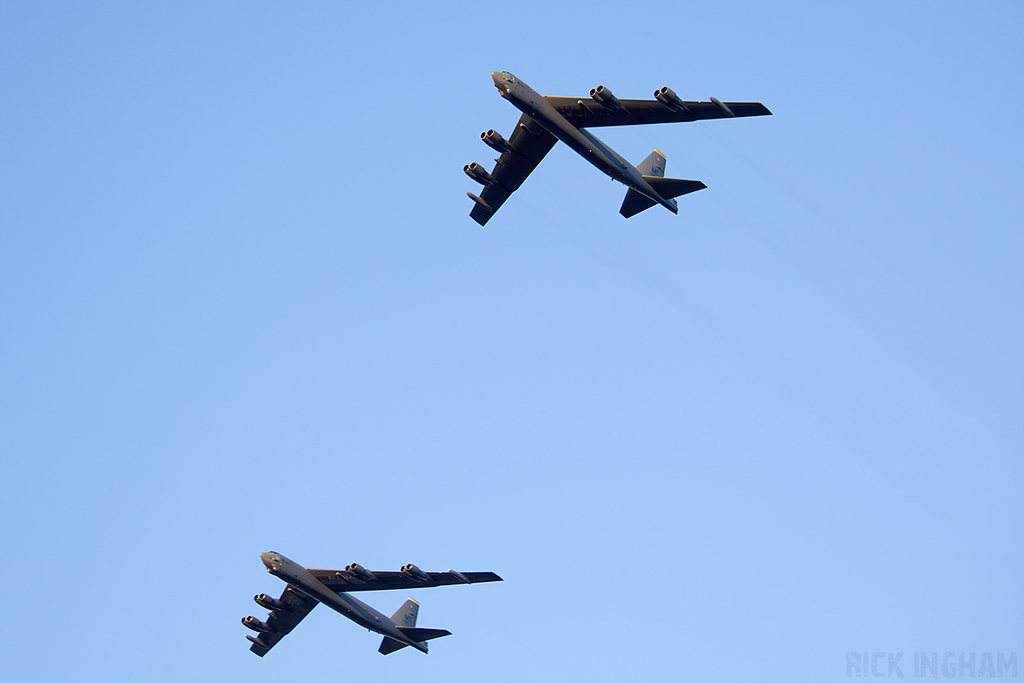 Boeing B-52H Stratofortress - 61-0039 + 61-0003 - USAF