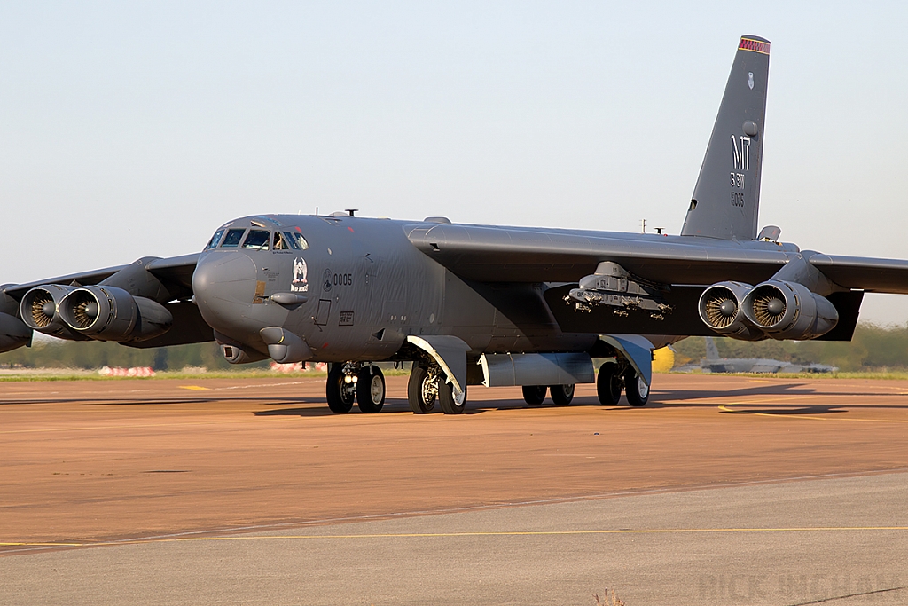 Boeing B-52H Stratofortress - 60-0005 - USAF