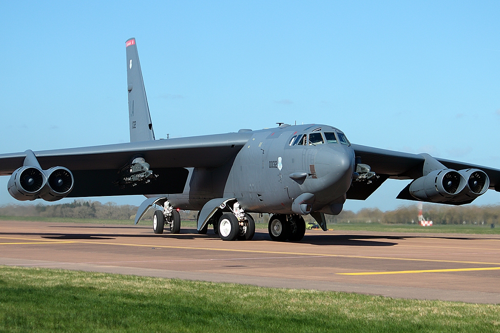 Boeing B-52H Stratofortress - 60-0032 - USAF