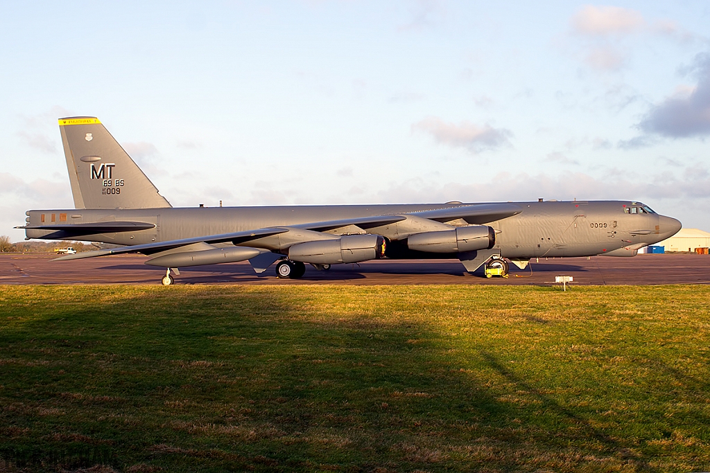 Boeing B-52H Stratofortress - 60-0009 - USAF