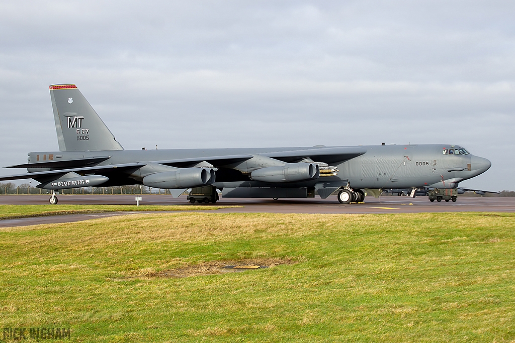 Boeing B-52H Stratofortress - 60-0005 - USAF